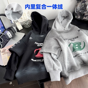 儿童加绒连帽卫衣2025冬韩版喷绘潮范中小童复合一体绒假两件保暖
