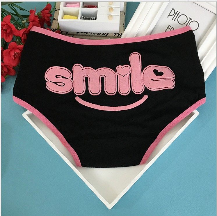 5条包邮 卡通字母少女生纯棉中腰舒适可爱低腰内裤女初中学生三角,女士内衣/男士内衣/家居服,女三角裤,淘宝优惠券,粉丝福利购,淘宝优惠卷