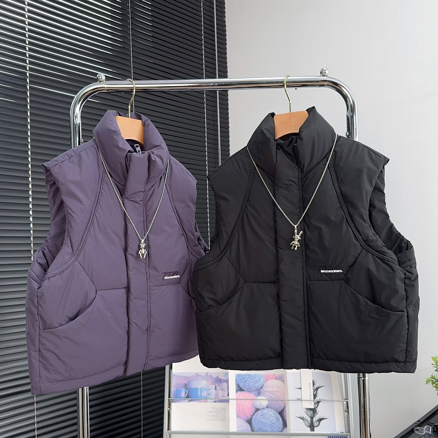 品牌童装男女童羽绒马甲