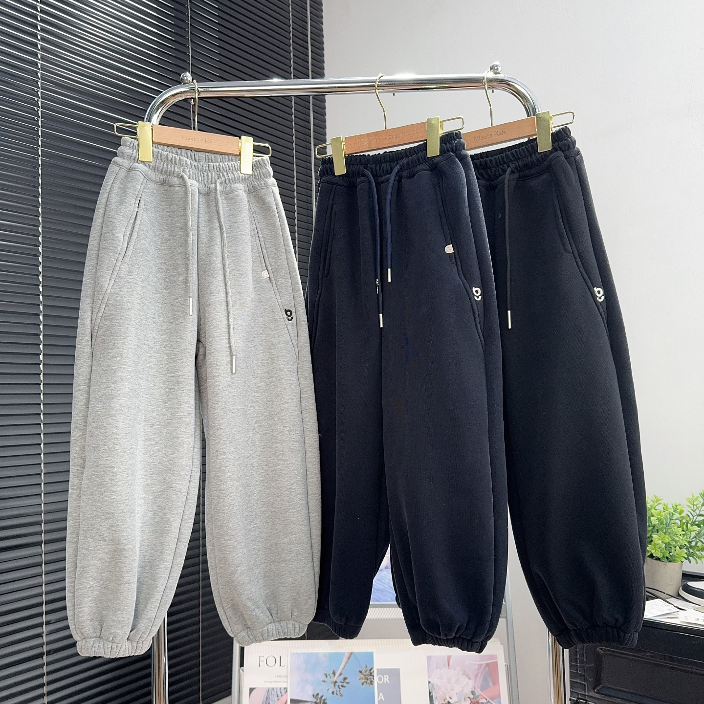 大E小e童装儿童加绒裤子