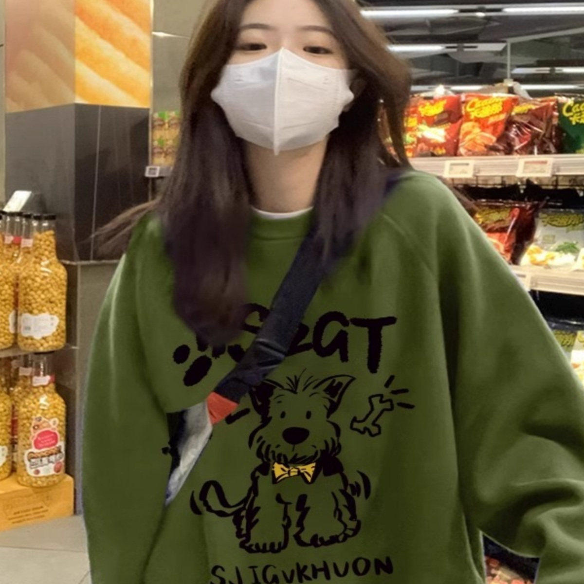 美式复古森林绿小狗圆领卫衣女2025新款春秋薄款慵懒风宽松上衣潮