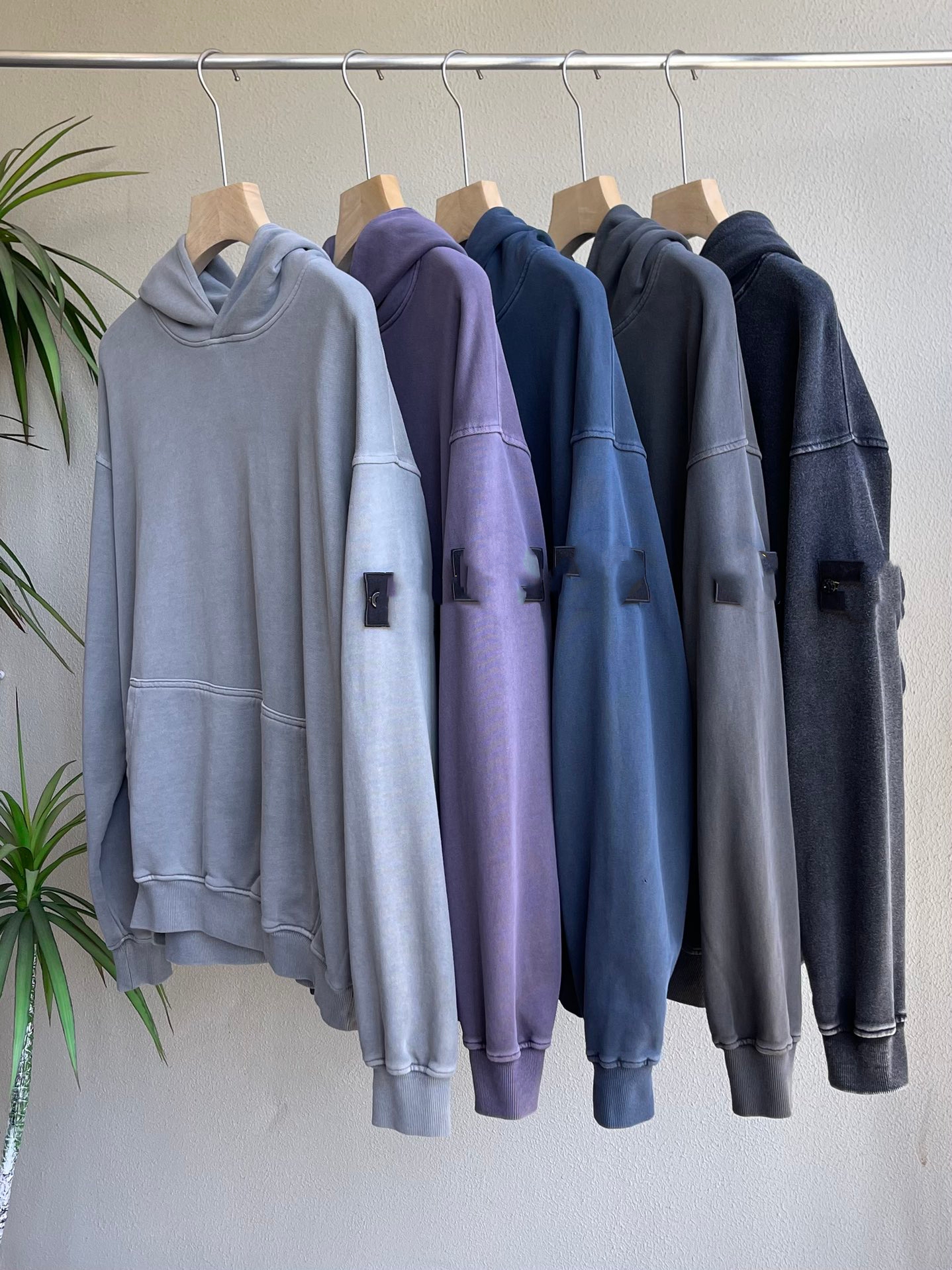 WASHED HOODED SWEATSHIRT 水洗做旧宽松毛圈连帽袖章卫衣简约