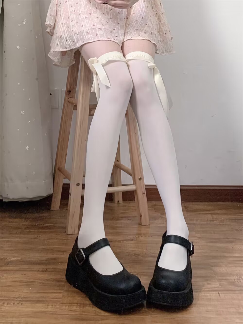 浅爱高筒纯色天鹅绒飘带长筒袜