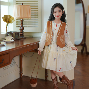 女童套装马甲背心连衣裙秋季2025新款波西米亚刺绣外搭坎肩上衣