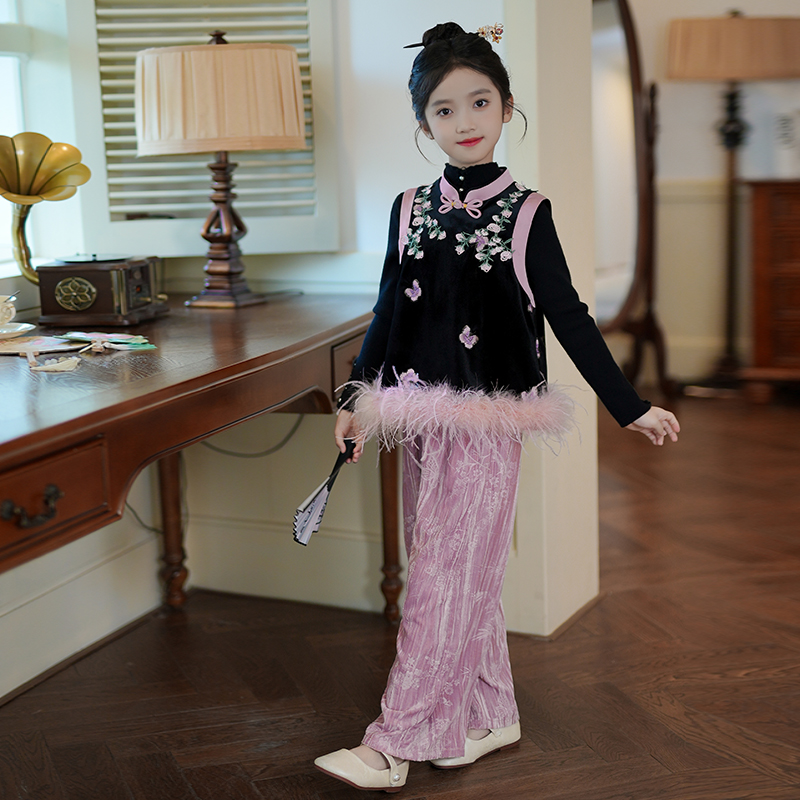 女童套装新中式童装2025秋冬新款蝴蝶提花鸵鸟毛马甲汉服两件套