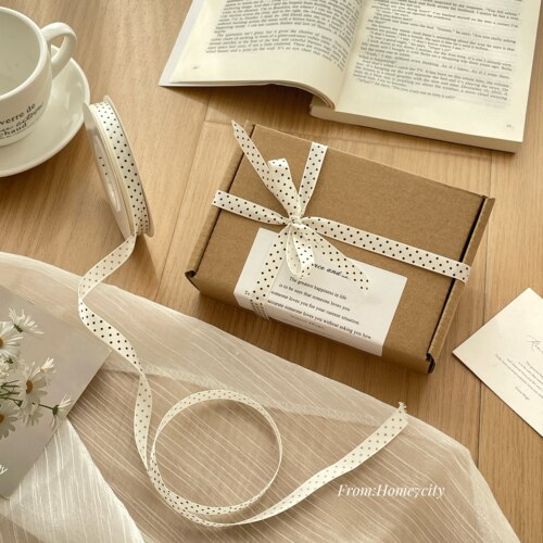 涤纶波点丝带小香风礼品包装