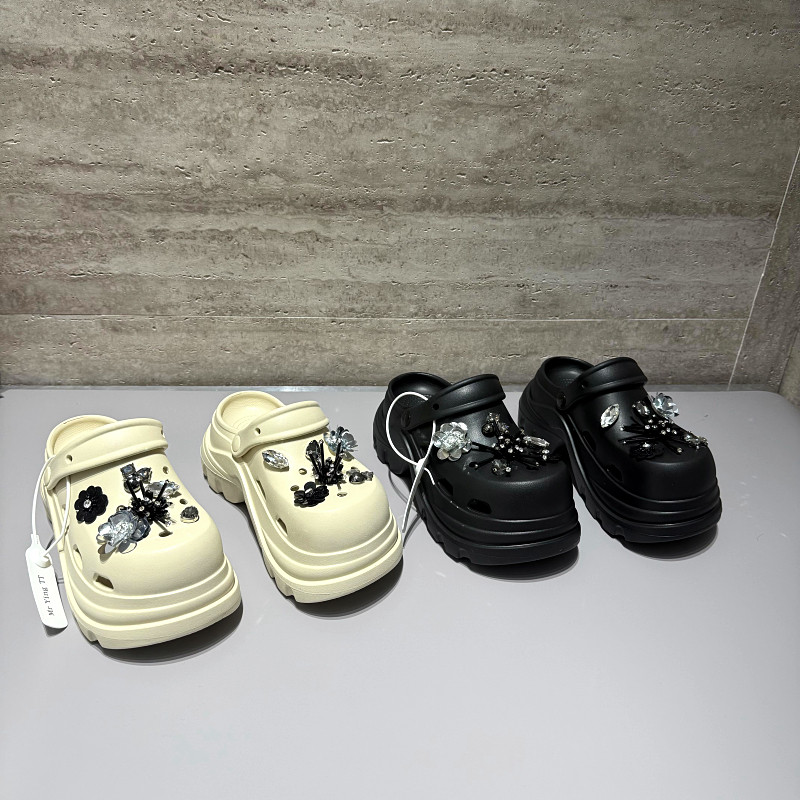欧货休闲风厚底包头拖鞋女洞洞鞋