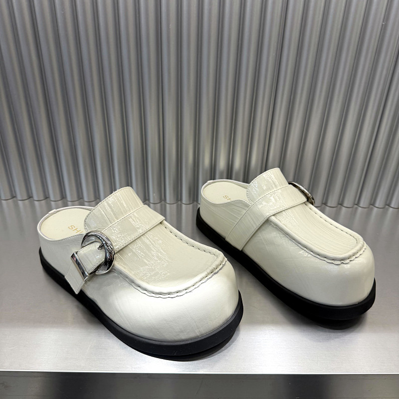 欧洲站包头拖鞋女2026年春季新款欧货真皮休闲风圆头厚底勃肯半拖