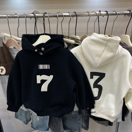 男女童宝宝秋冬季2024新款韩版加绒加厚洋气连帽卫衣保暖上衣外套