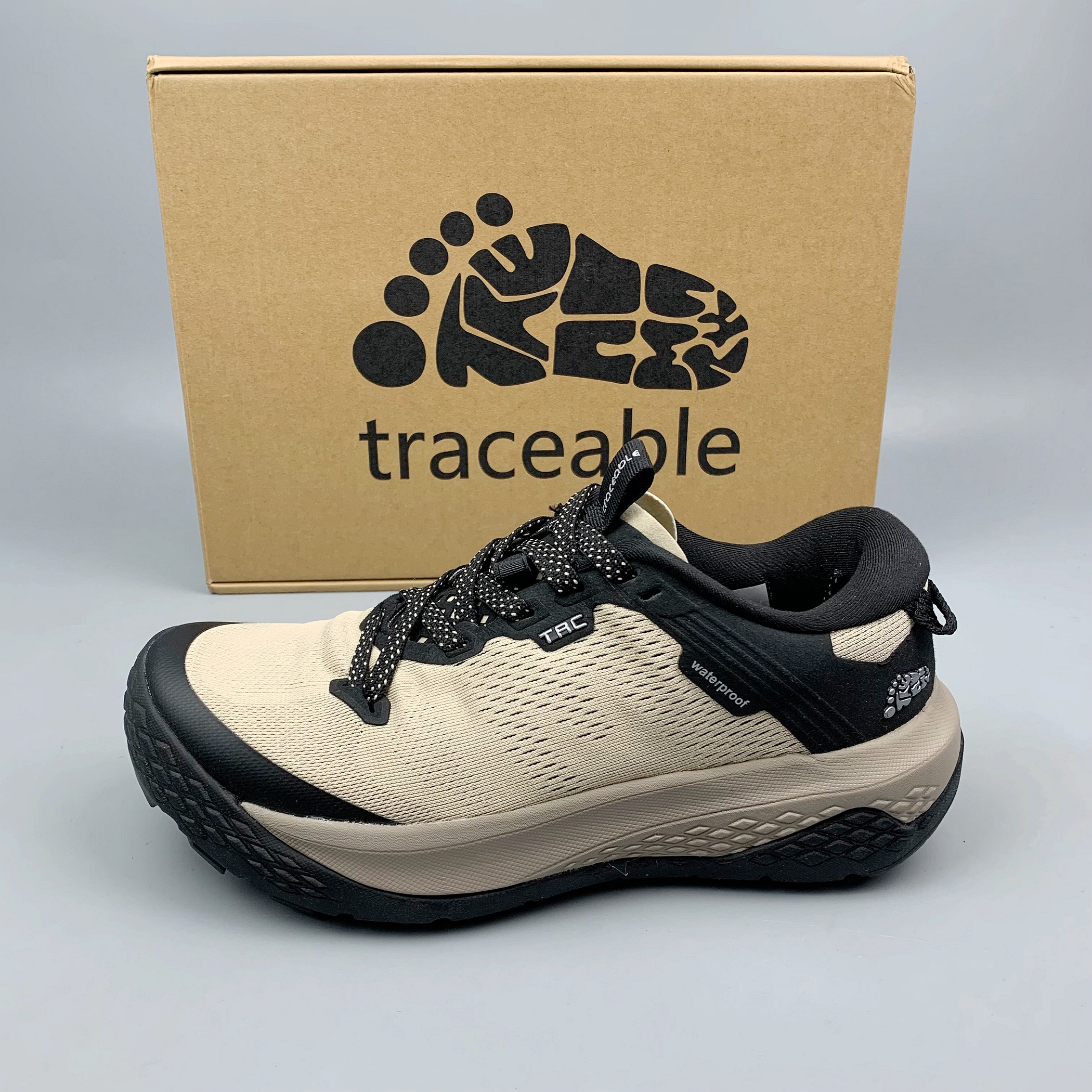 加拿大traceable户外登山鞋