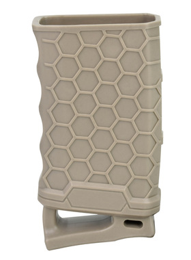 跨境亚马逊 新款蜂窝状M4弹匣快拔胶套 5.56防滑弹夹套通用软胶套