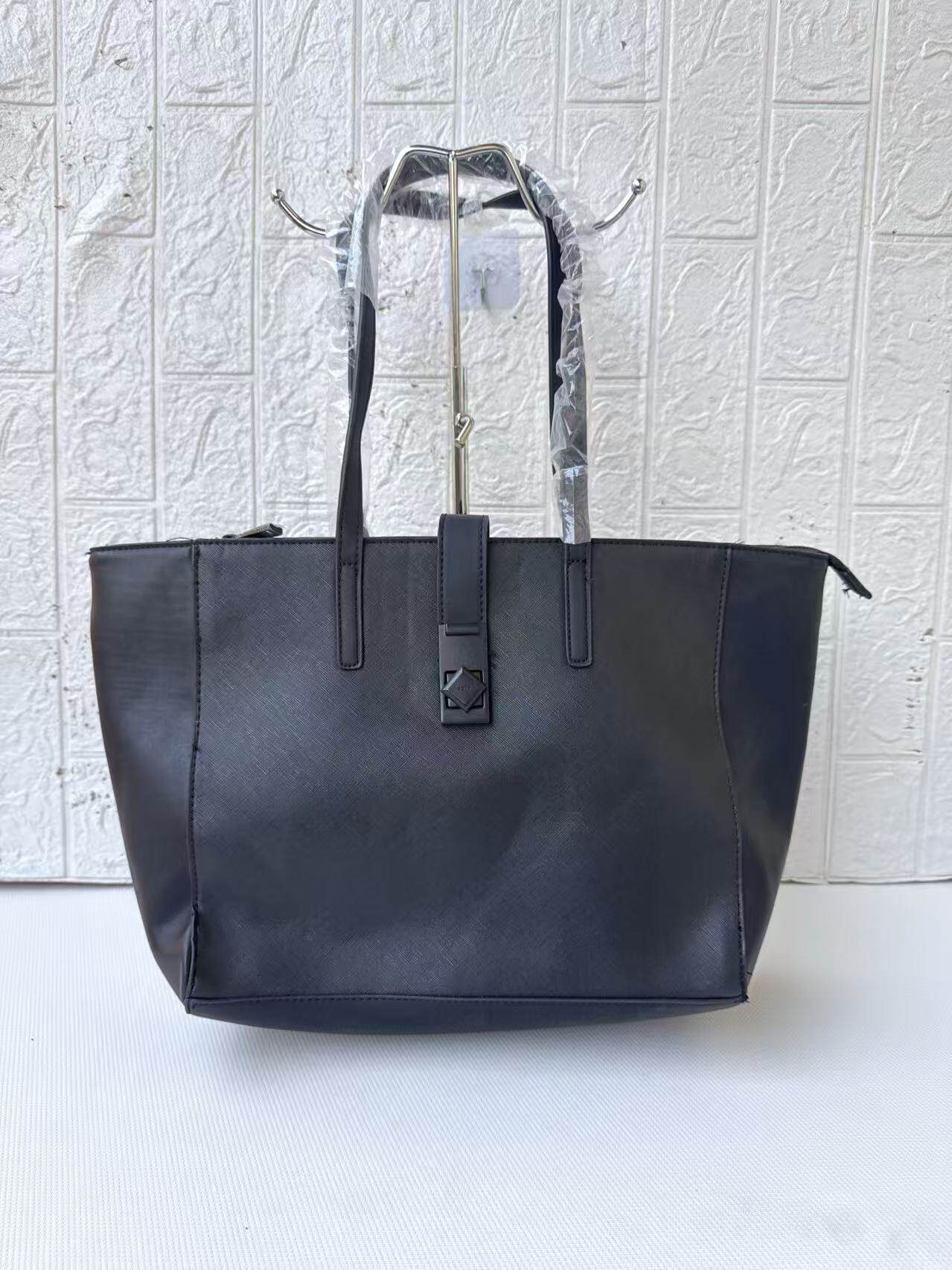 外单出加拿大ad时尚女包高级感十字纹百搭通勤手提单肩包托特包