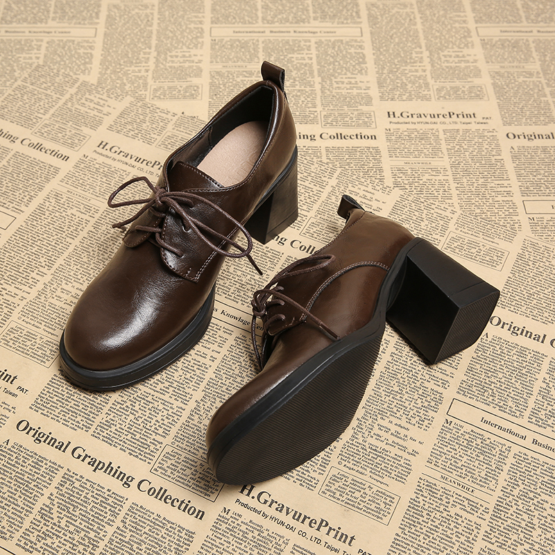 英伦风高跟系带小皮鞋女