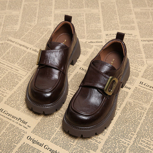 软底粗跟英伦风复古单鞋