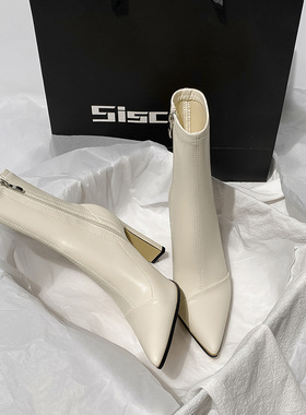 白色尖头高跟短靴女2025秋冬季新款拼接式弹力瘦瘦靴粗跟踝靴女