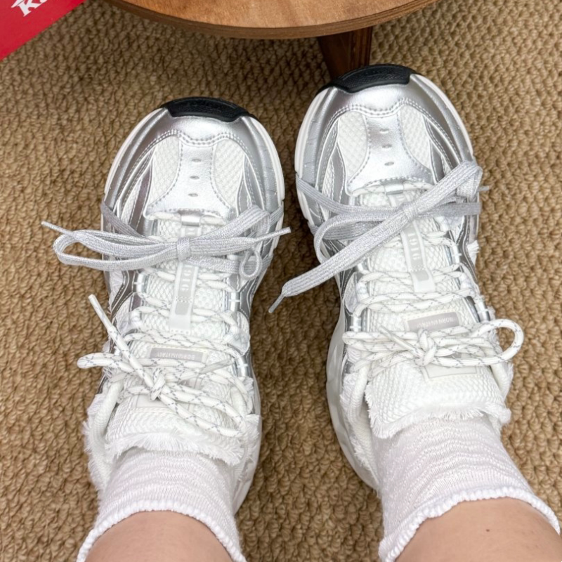 【正品】女款简约百搭经典流苏设计低帮老爹鞋K0FW5MC15CJ-171