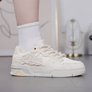 防滑耐磨舒适轻便 女款 正品 012 板鞋 K0D05CC07CJ 低帮