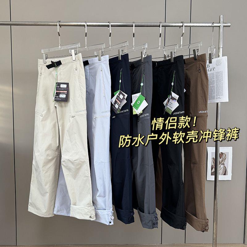 大厂订单！情侣款春季户外冲锋软壳裤防水徒步登山裤工装裤伞兵裤