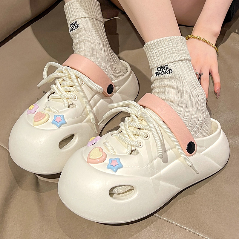 厚底洞洞鞋女2024新款