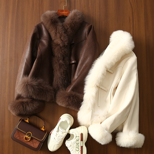 淘么淘 矜贵雍容 轻奢狐狸毛拼接麂皮绒鹅绒服皮草羽绒服女冬新款