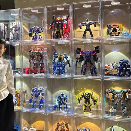 炫卡斗士展示柜防尘磁吸柜可叠加