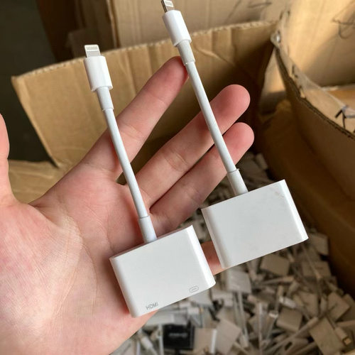 苹果扩展坞。投屏仪。小个子款