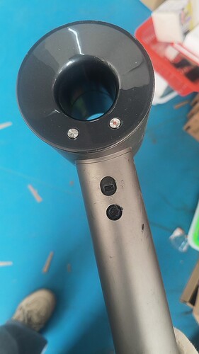 网红吹风机瑕疵坏的部分没有按钮和螺丝没技术的不要买颜色随机