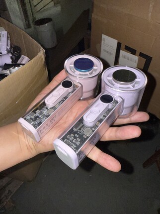 半导体制冷风扇，全坏的。会修的就来，福利。有点缺一个小盖子