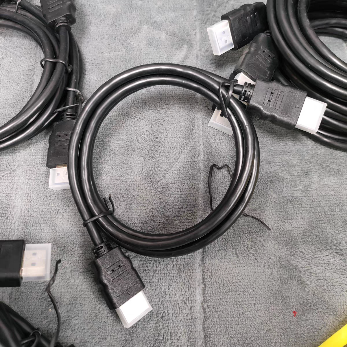 4K高清线HDMI 电脑线 数据线1米半