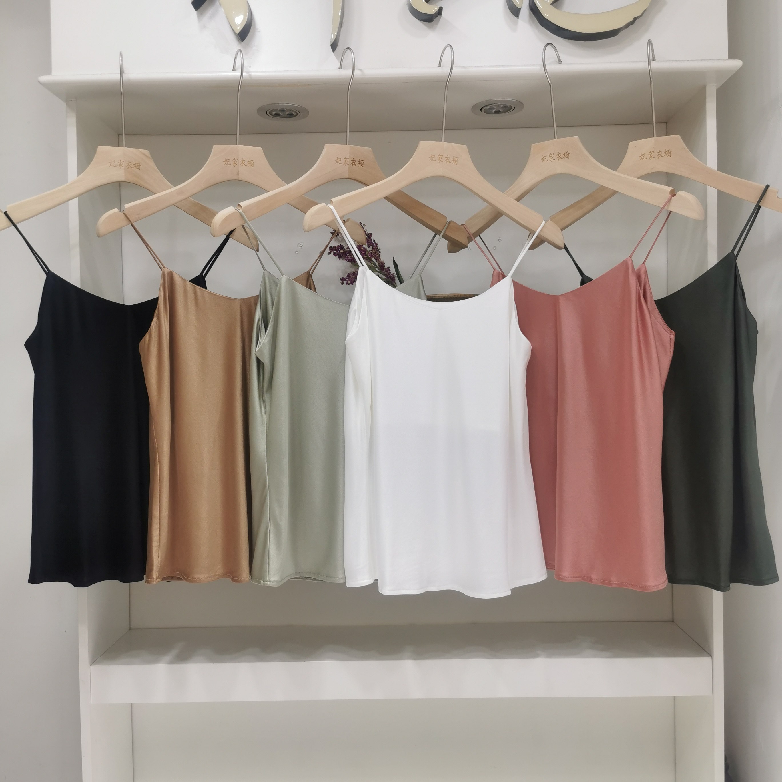 24新款夏款V领 丝滑凉感醋酸针织宽松内穿外穿内搭女打底吊带背心