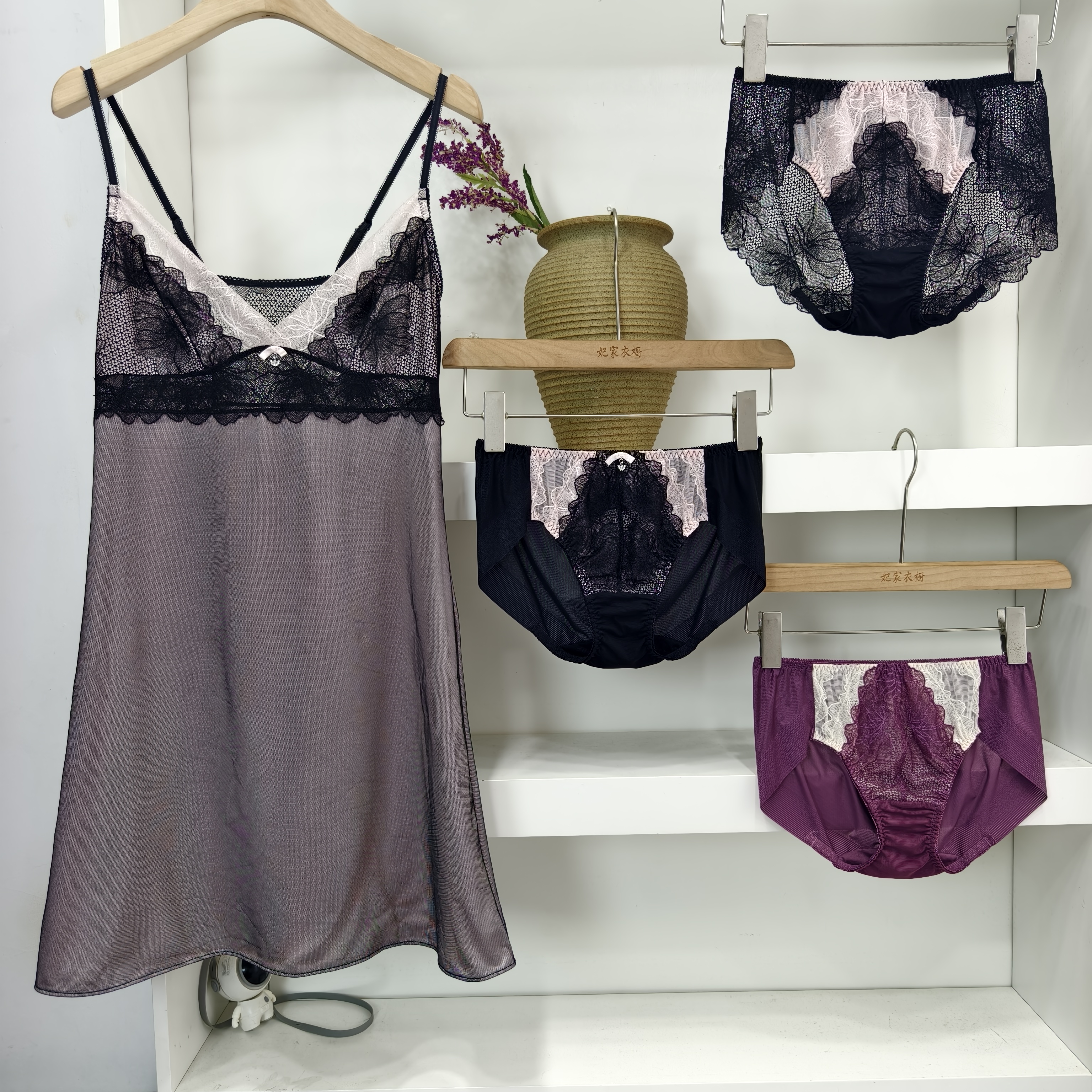 vs朦胧25新出口原单舒适亲肤网眼透气蕾丝睡裙吊带裙女内裤三角裤