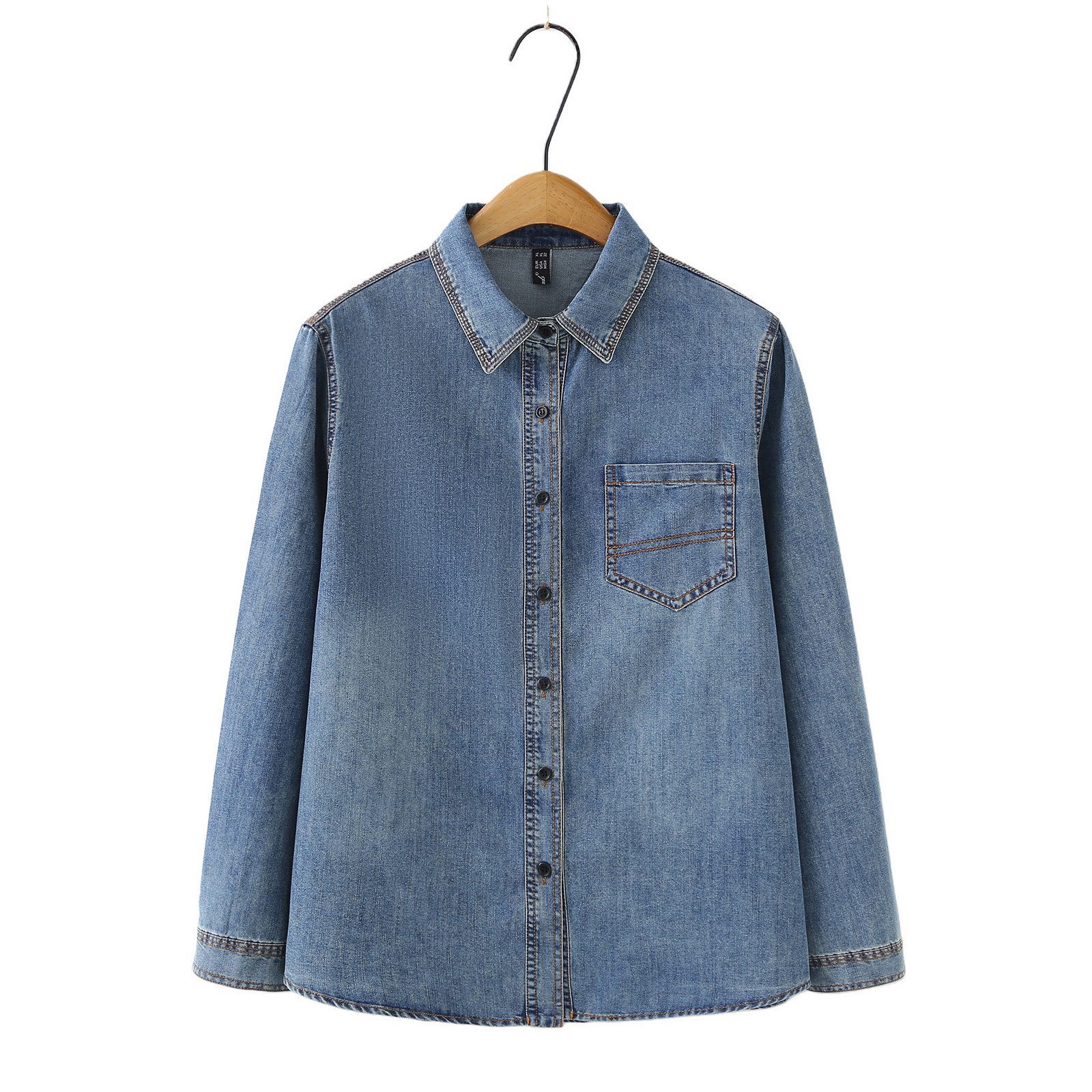 大码春装新款复古牛仔衬衫女长袖宽松百搭时尚蓝色口袋衬衣外套