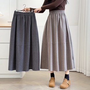 大码冬装新款复古高腰毛呢半身裙女中长款显瘦A字大摆裙格纹裙子