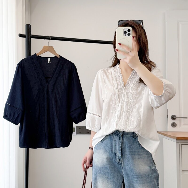 法式复古V领蕾丝拼接衬衫大码女装宽松百搭设计感洋气五分袖上衣