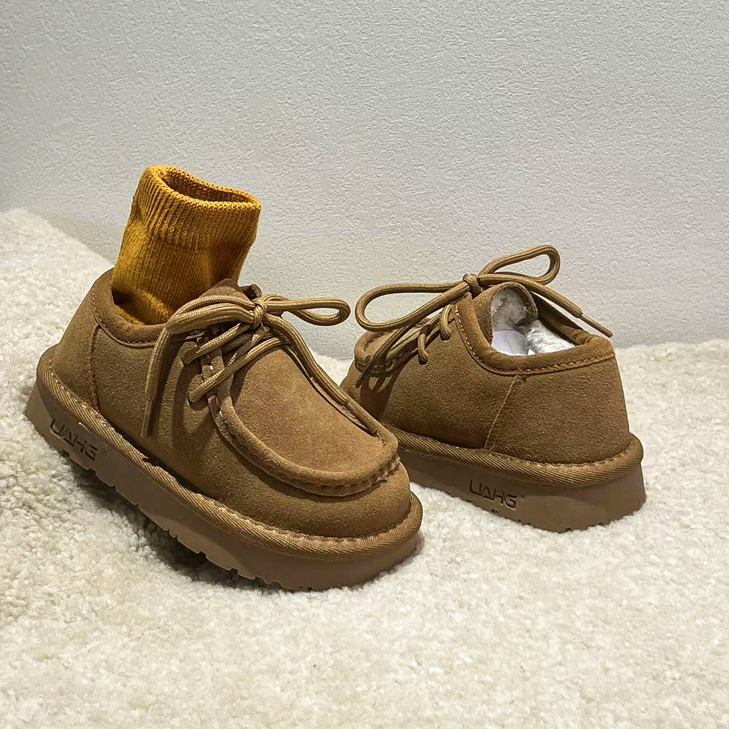 儿童雪地靴2025新款冬季真皮短靴