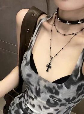 黑色十字架choker女长款叠戴y2k项链女高级感锁骨链辣妹甜酷颈链