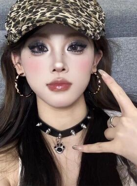 暗黑哥特狗爪铆钉皮质项圈纯欲风小众朋克choker锁骨链亚文化颈链