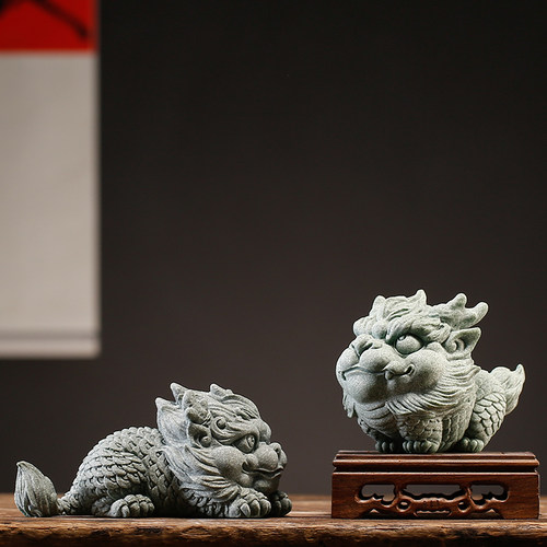 青砂石鱼缸造景国潮风桌面小麒麟