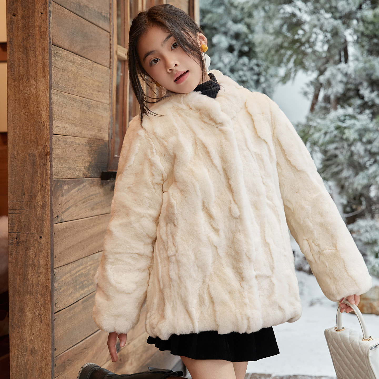 2026冬季新款女童真皮草獭兔腹部毛拼接外套兔毛皮毛一体V领 保暖,童装/婴儿装/亲子装,皮草/仿皮草,淘宝优惠券,粉丝福利购,淘宝优惠卷