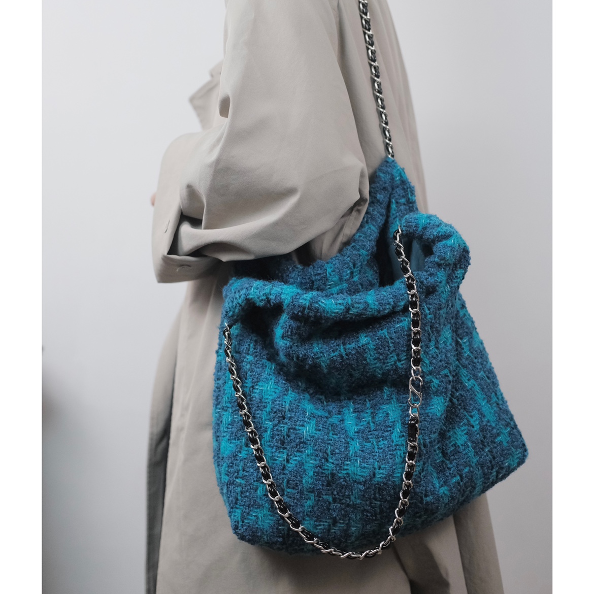 清货价｜蓝色毛呢 22bag 女士单肩包