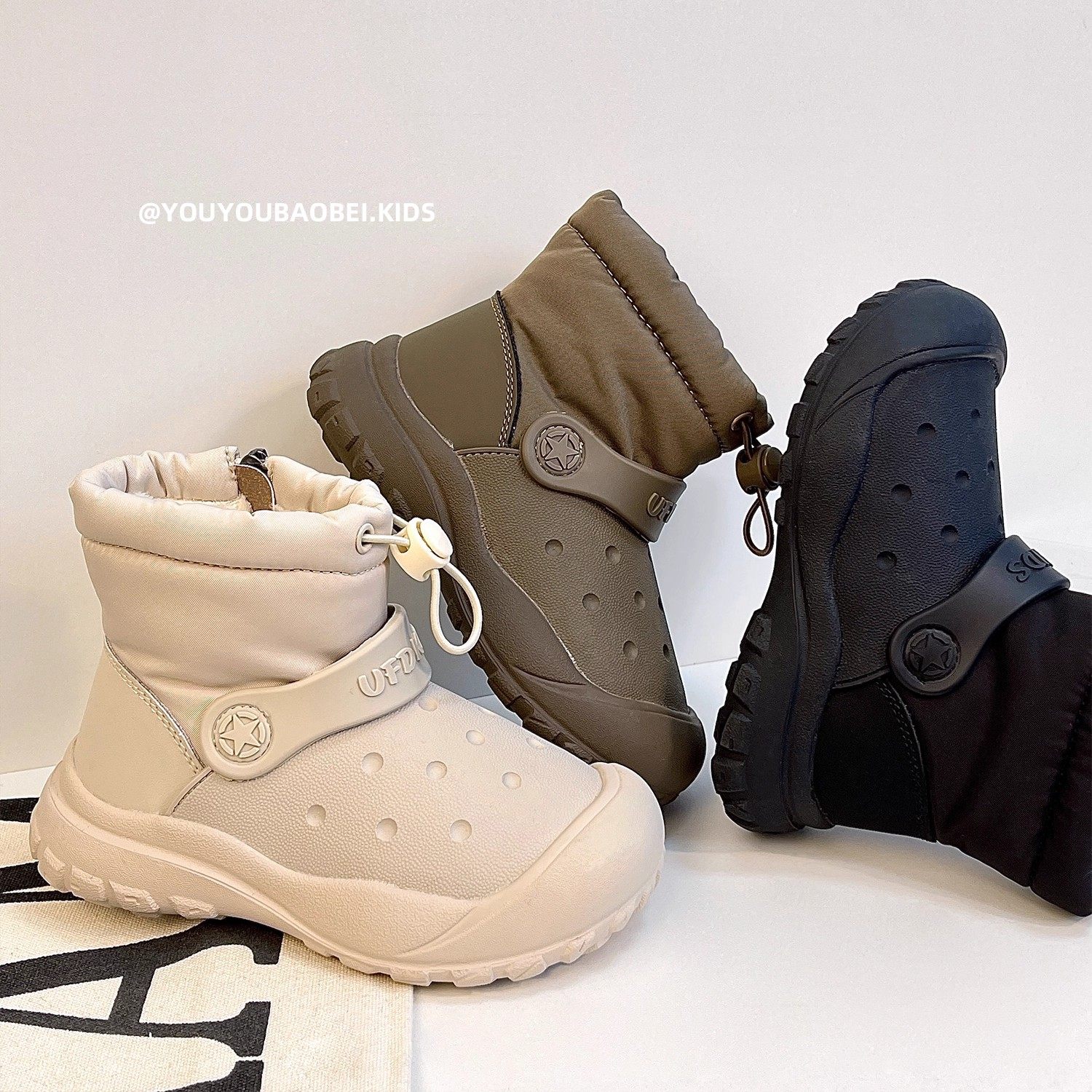 儿童户外雪地靴2025冬季新款男童防风防水加绒加厚大棉靴女童防滑