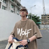 卡其色
