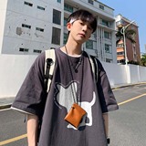 深灰色