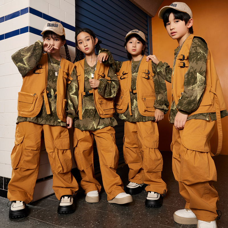 儿童街舞演出服潮酷女童嘻哈hiphop炸街马甲套装男童架子鼓表演服