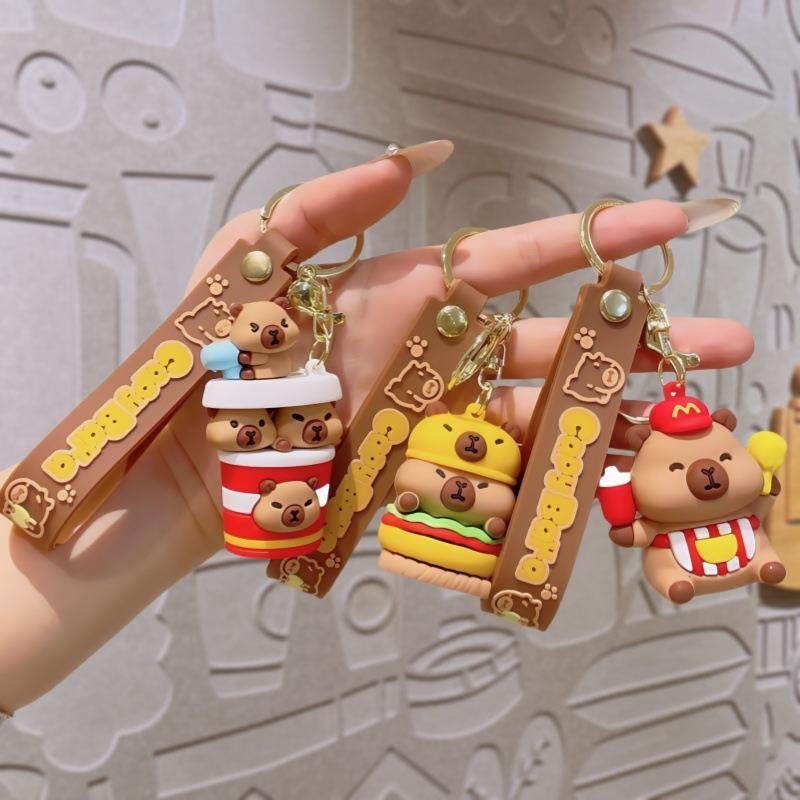 汉堡包卡皮巴拉创意小礼品钥匙扣PVC软胶包包水豚钥匙扣挂件公仔
