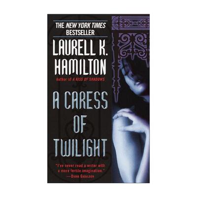 英文原版 A Caress of Twilight Merry Gentry 02 梅里·金特里系列2 暮光之恋 奇幻小说 英文版 进口英语原版书籍