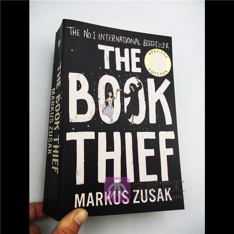 TheBookThief偷书贼英文版