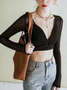 黑色性感透视薄款网纱套头低V领高腰长袖t恤女时髦短款紧身上衣夏