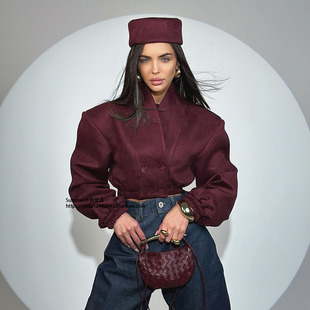 Dark red double 酒红色双排扣长袖 short 外套 breasted coat 短款