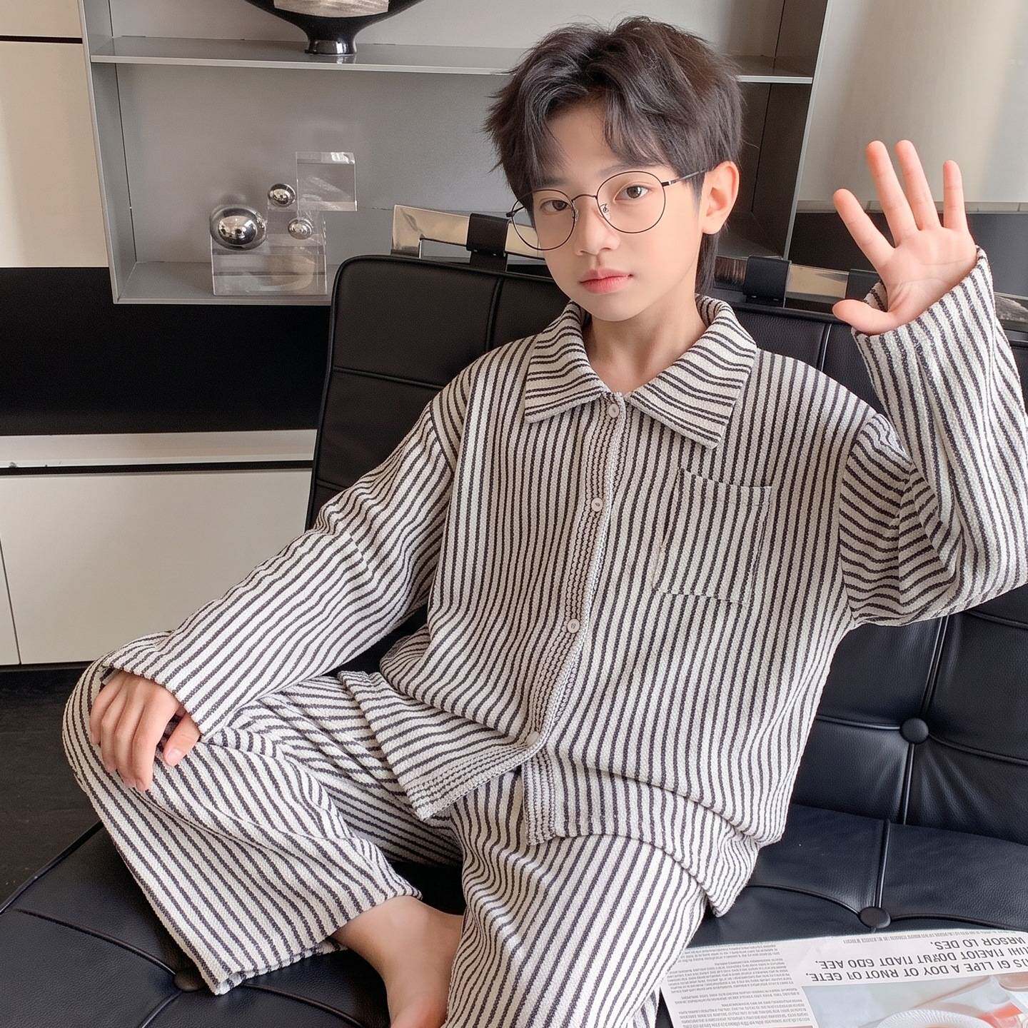 专柜品牌男童条纹翻领家居服秋冬加厚半边绒开衫中大儿童潮范时尚